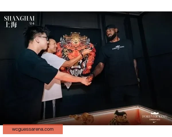 詹姆斯赛后暖心致敬女记者 本该休息却坚持回归令人感动