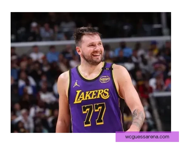 湖人首节大比分落后雷霆东契奇低迷里夫斯伤情引关注